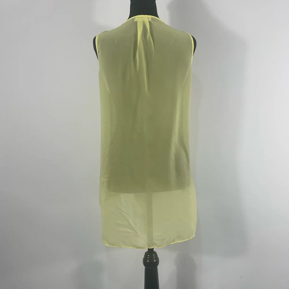 Zara’s Distressed scoop neck,High low, sleeveless,light Yellow Sheer women’s top - Picture 3 of 10